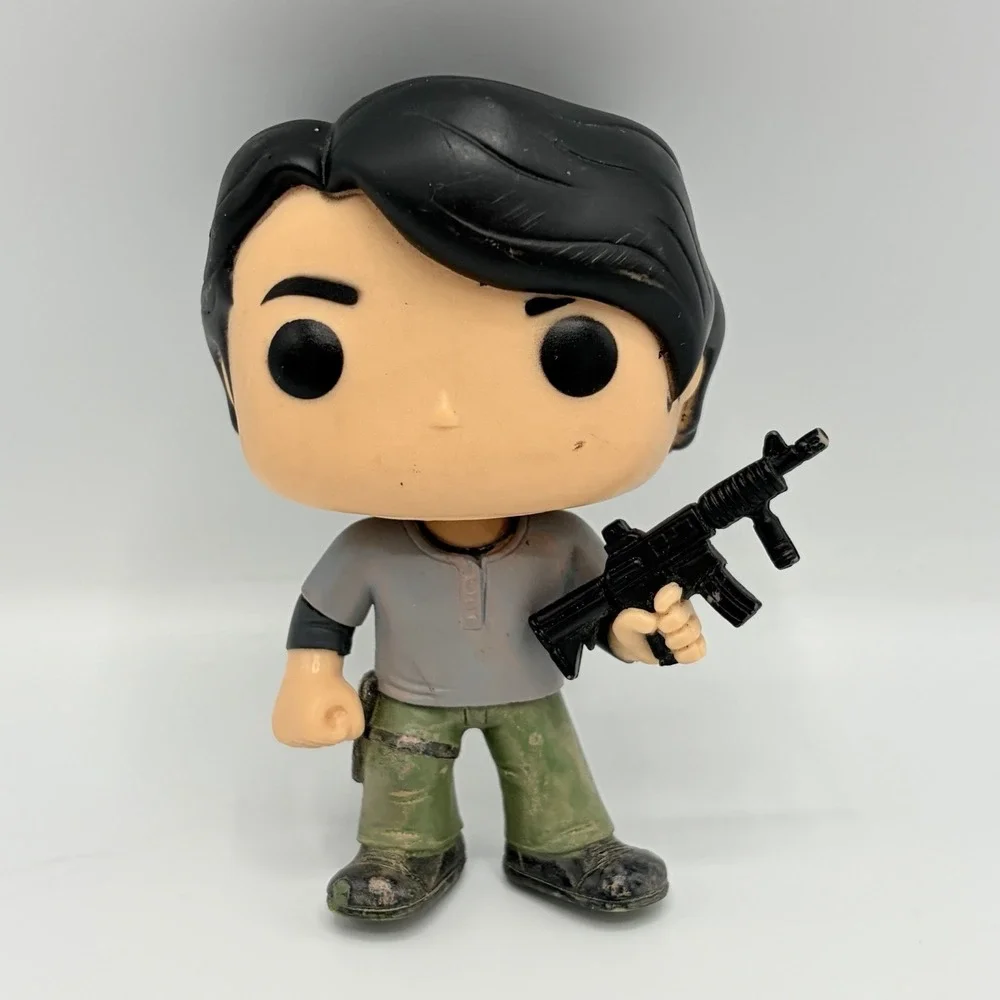 Funko Pop Television LOOSE AMC The Walking Dead Glenn Rhee Prison Gun #151